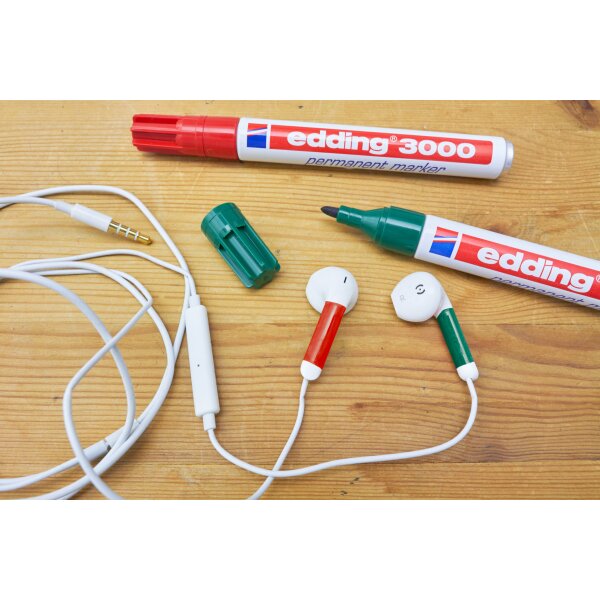EDDING 3000 Marqueur permanent, pointe ogive, largeur de trait 1,5-3 mm noir