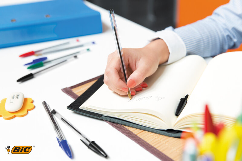 BIC Stylo &agrave; bille Cristal Original, bleu